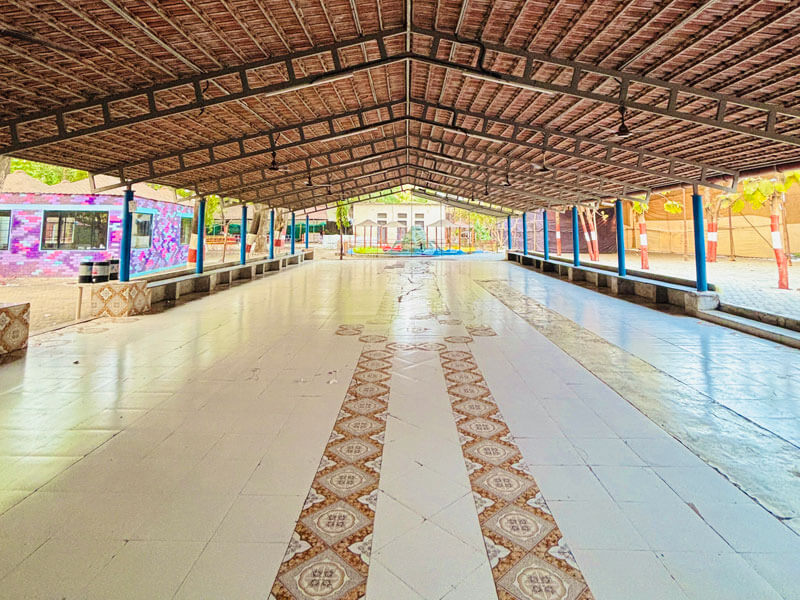 Group Sitting Area